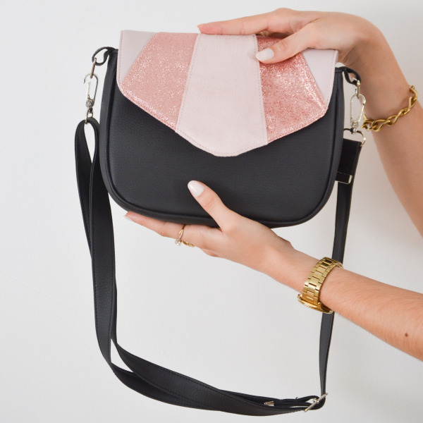 Atelier P'tits Bidules e-shop, commande boutique en ligne accessoires faits main en France.