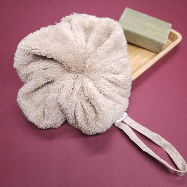 Atelier P'tits Bidules e-shop, commande boutique en ligne accessoires faits main en France.