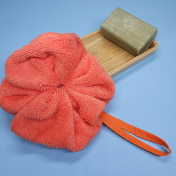 Atelier P'tits Bidules e-shop, commande boutique en ligne accessoires faits main en France.