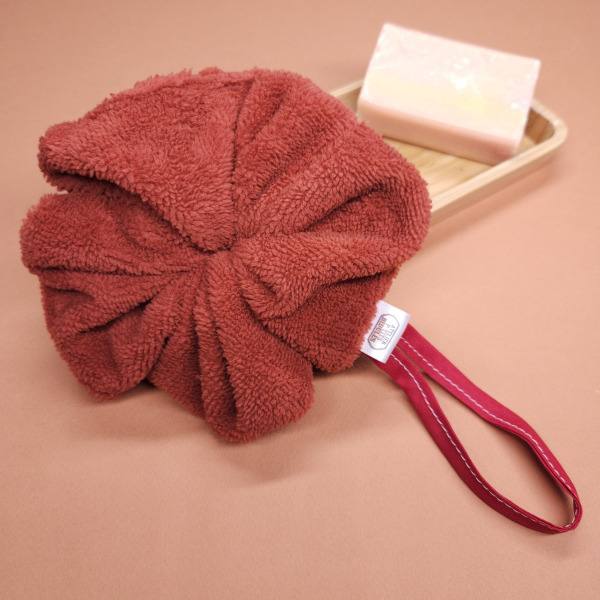 Atelier P'tits Bidules e-shop, commande boutique en ligne accessoires faits main en France.
