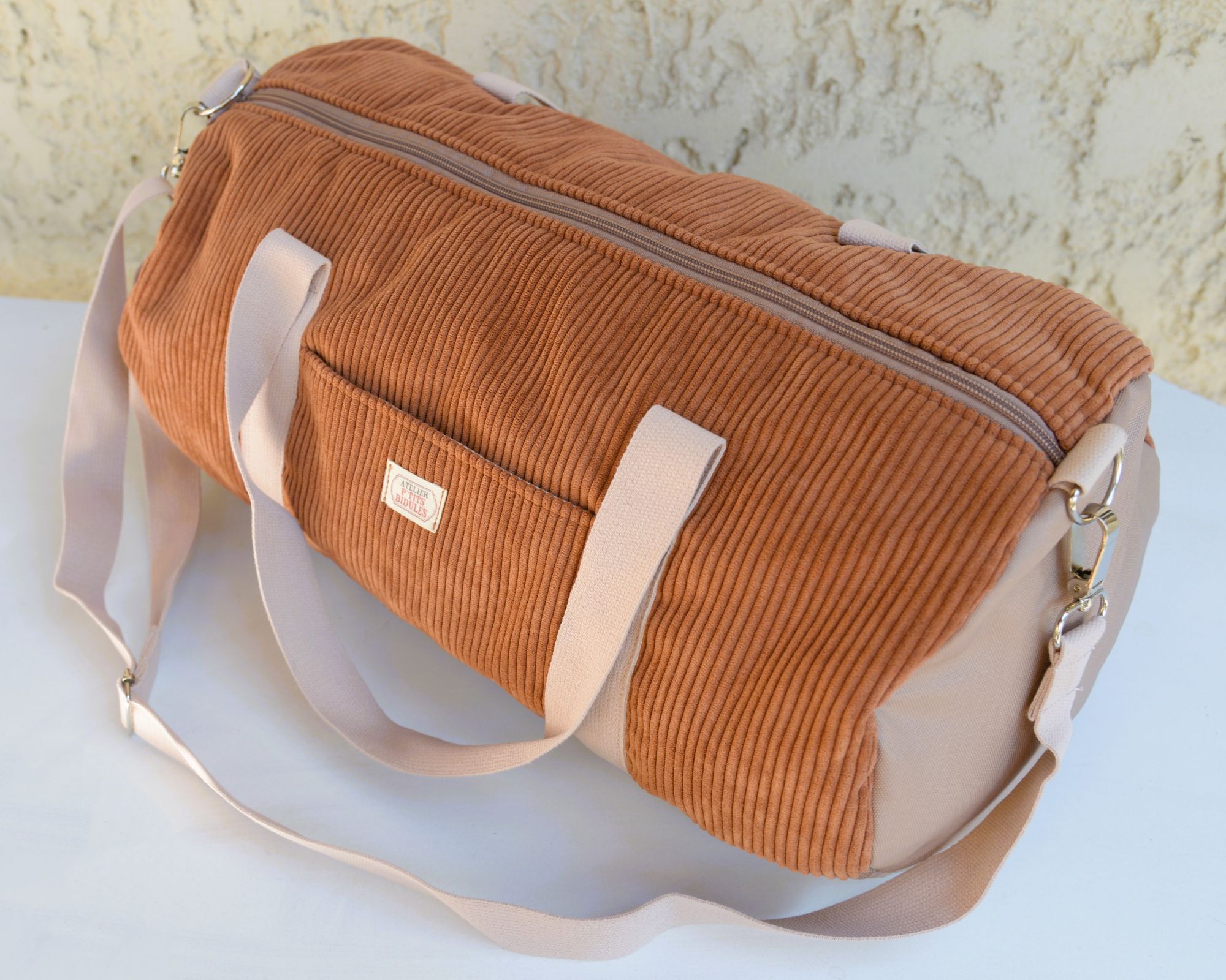 Atelier P'tits Bidules e-shop, commande boutique en ligne accessoires faits main en France.